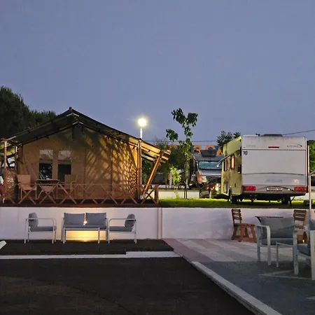 Ioannina Camping- Glamping Neo Mpizani Экстерьер фото