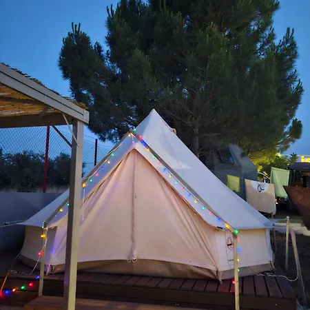 Ioannina Camping- Glamping Neo Mpizani Экстерьер фото