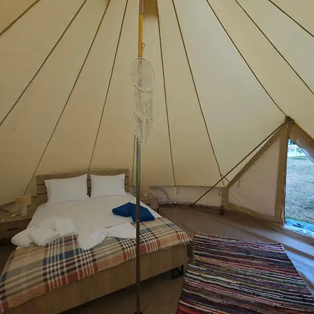 Ioannina Camping- Glamping Neo Mpizani Экстерьер фото