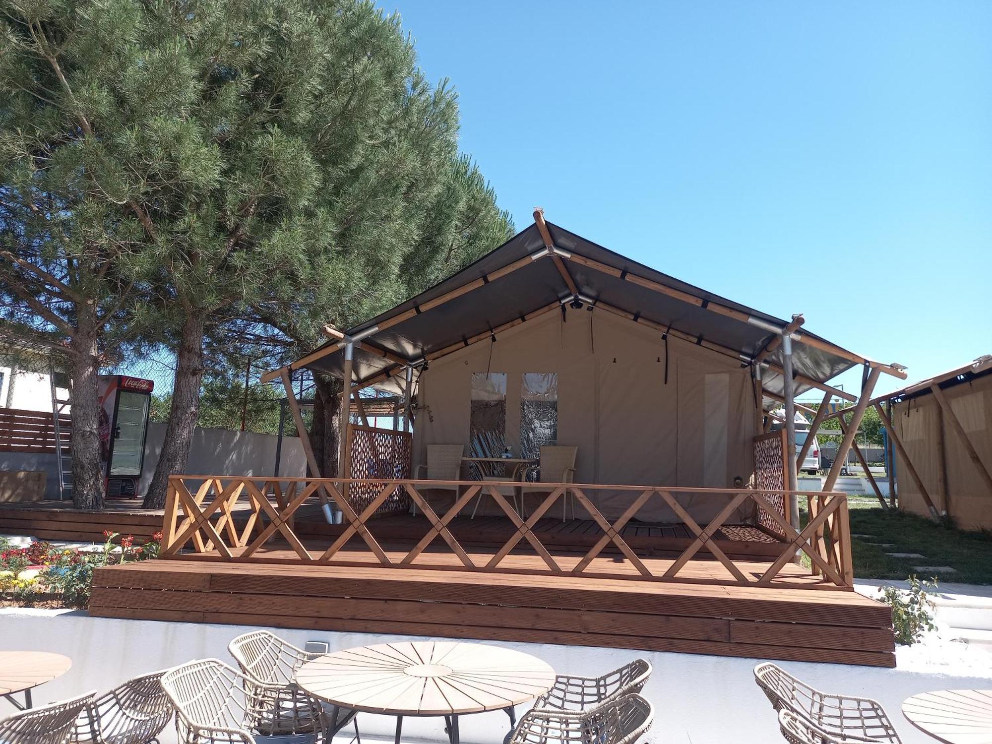 Ioannina Camping- Glamping Neo Mpizani
