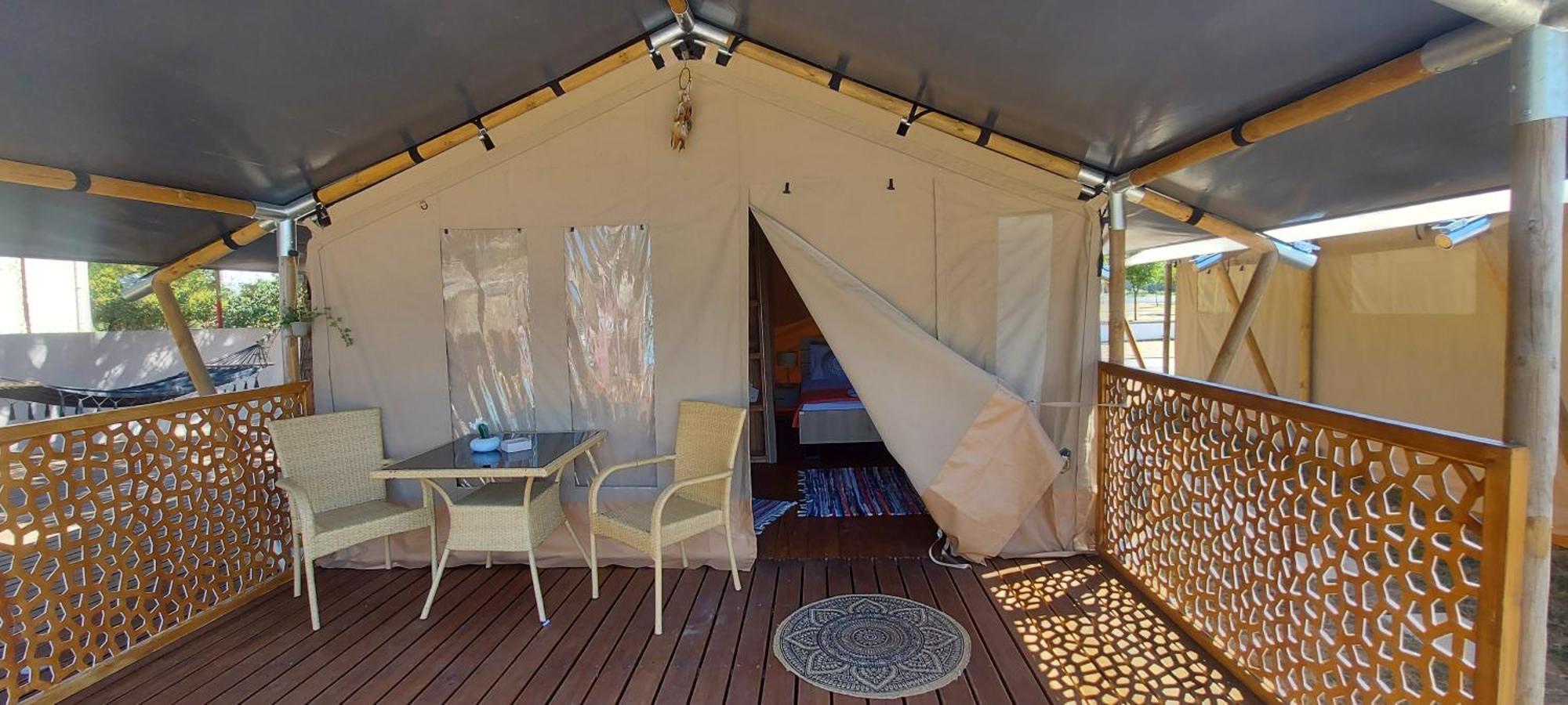 Ioannina Camping- Glamping * Neo Mpizani